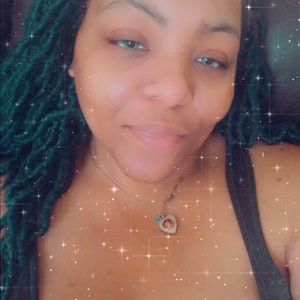 Meet your Posher, Cherry